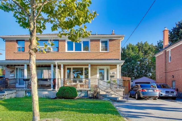 135 Giltspur Drive, Toronto W05