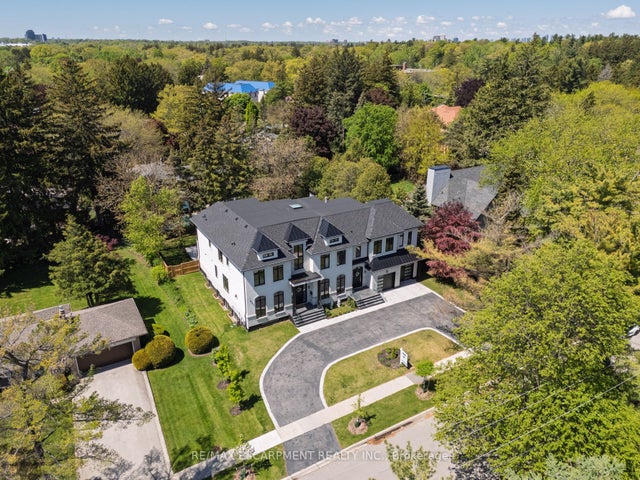 2110 Stonehouse Crescent, Mississauga
