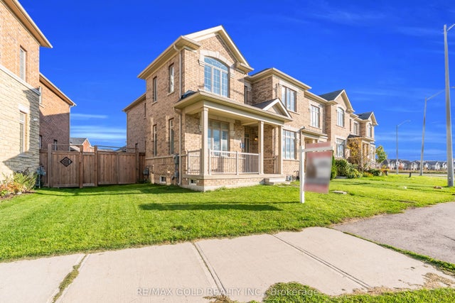 158 Etheridge Avenue, Milton
