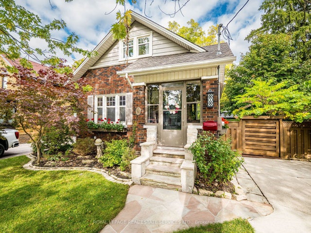 92 Mill Street S, Brampton