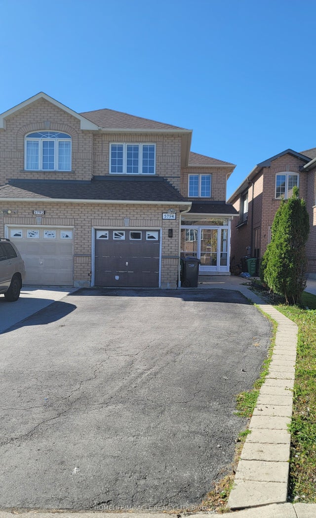 5794 Gant Crescent Basement, Mississauga