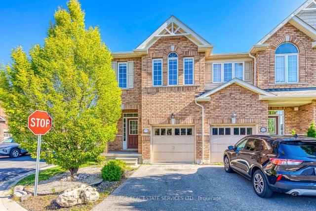 651 Farmstead Drive 67, Milton