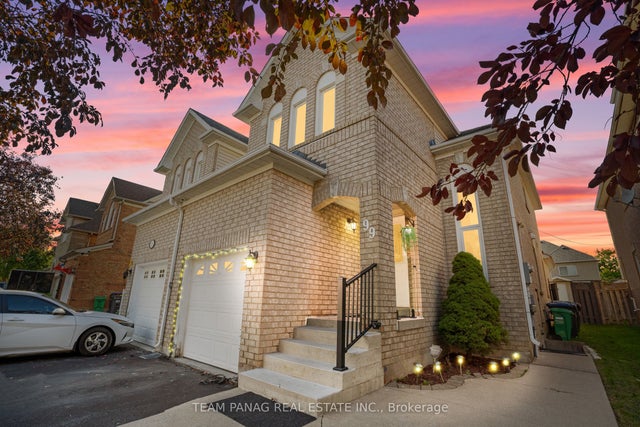 99 Prairie Rose Circle, Brampton