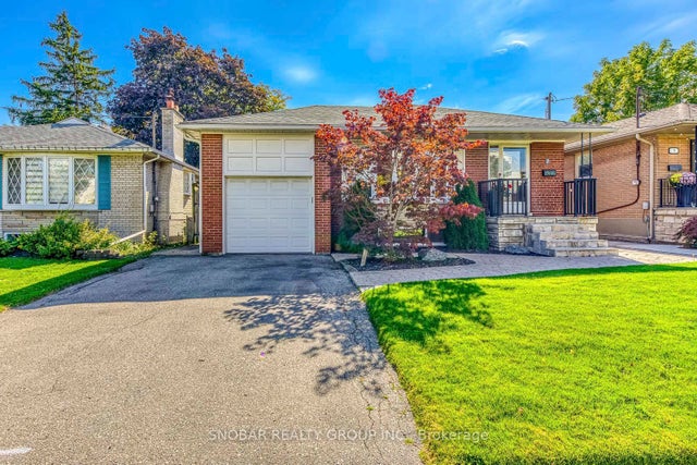 7 Northcrest Road, Toronto W09
