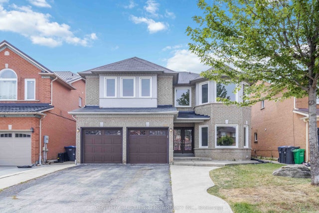286 Fernforest Drive, Brampton