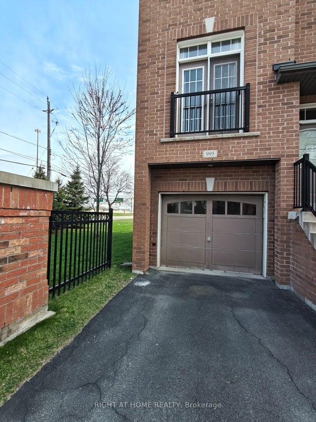 995 Reimer Common Basement, Burlington