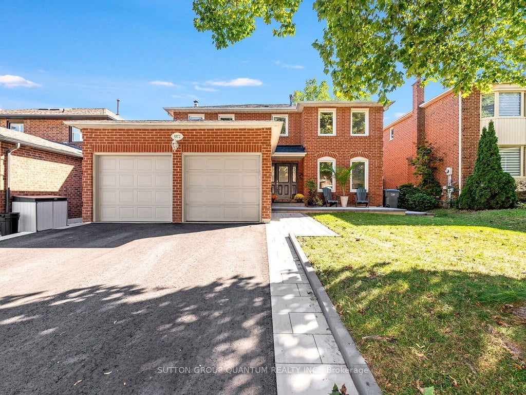 1872 Flintlock Court, Mississauga