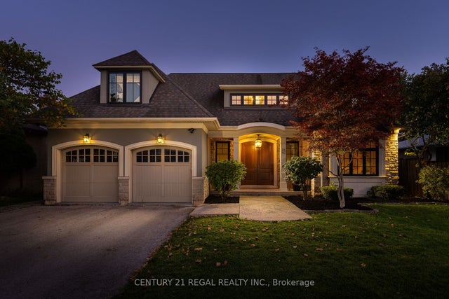 2442 Meadowood Crescent, Oakville