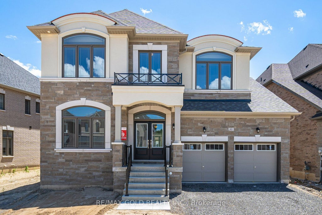 80 Raspberry Ridge Avenue, Caledon