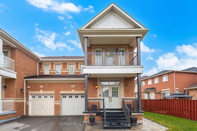 118 Connolly Crescent, Brampton