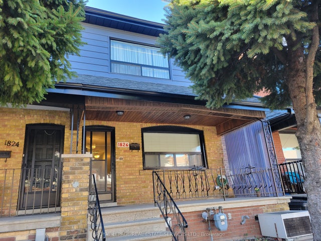 1826 Dufferin Street Lower, Toronto W03