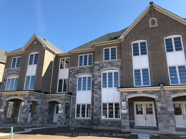 9 Temple Manor Road, Brampton