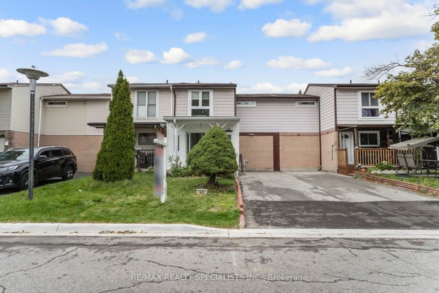 46 Hindquarter Court, Brampton