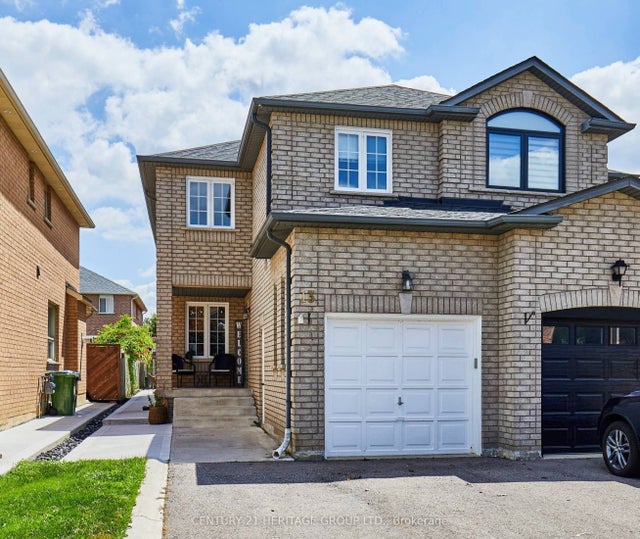 13 Carriage House Road, Caledon