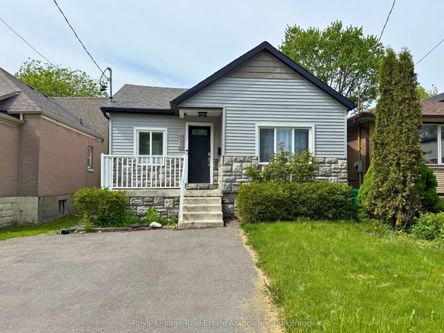 1034 Meredith Avenue, Mississauga