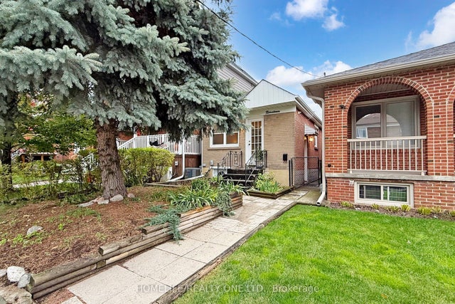 19 Morland Road, Toronto W02