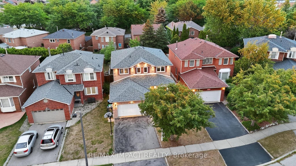 4086 Rossland Crescent, Mississauga