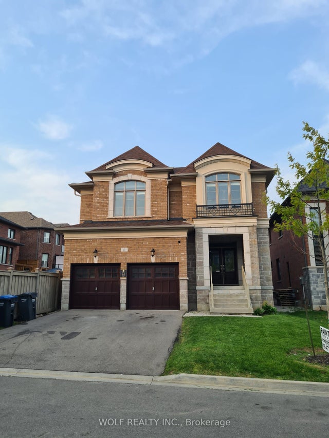 15 Covina Road, Brampton