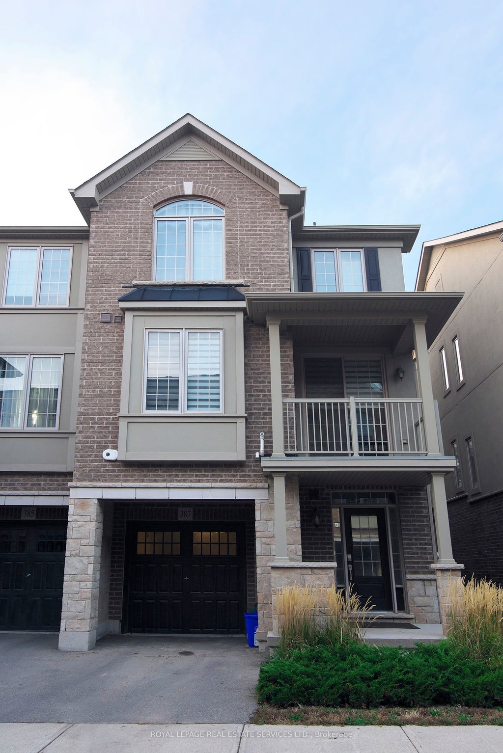 387 Alderwood Common, Oakville