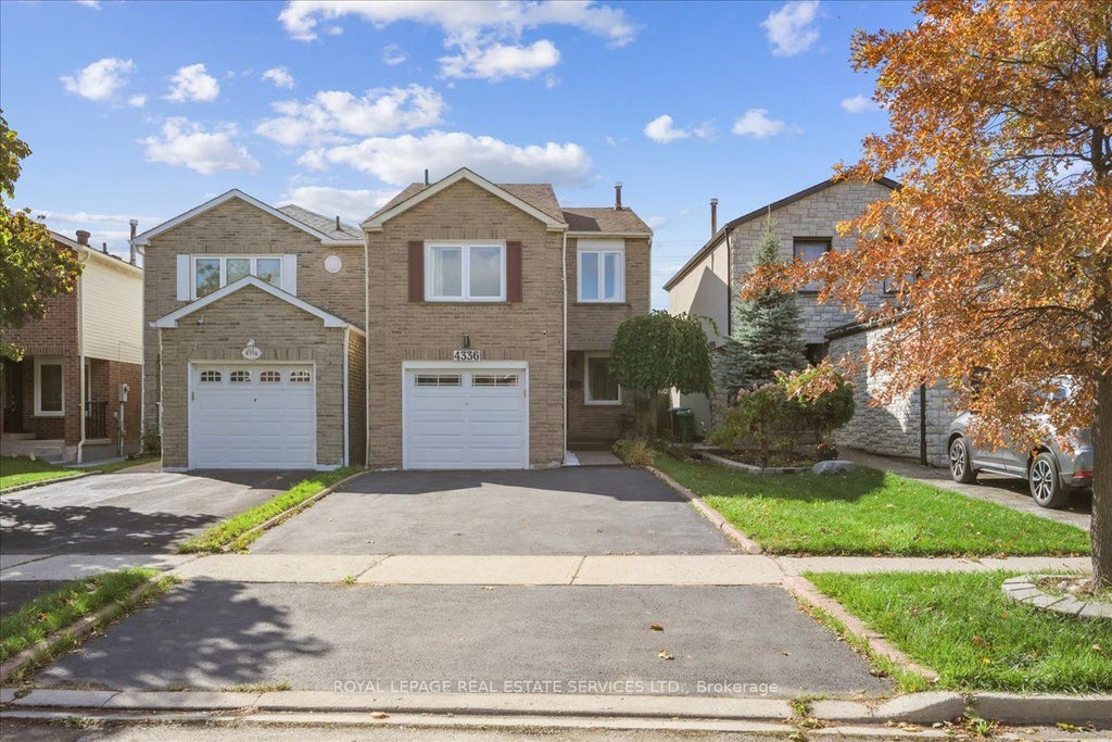 4336 Lee Drive, Mississauga