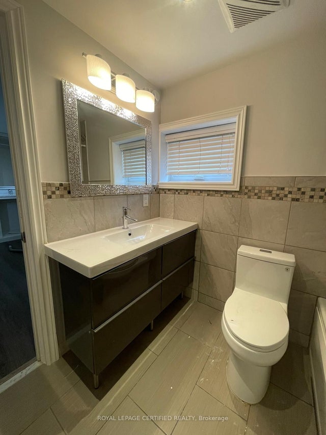 43 Trewartha Crescent 2, Brampton