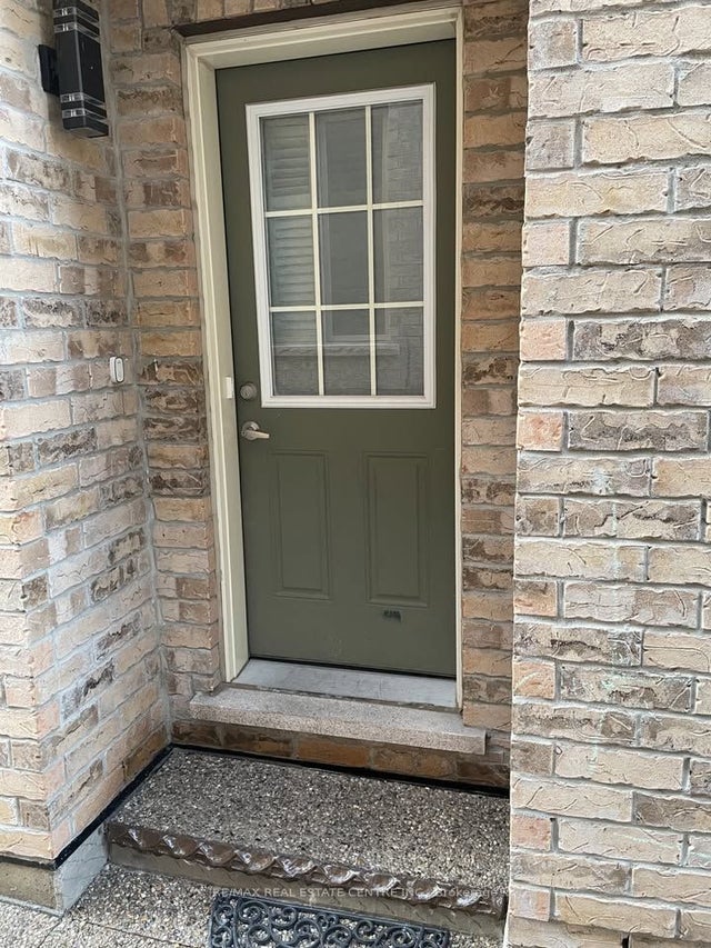 7 Aries Street, Brampton