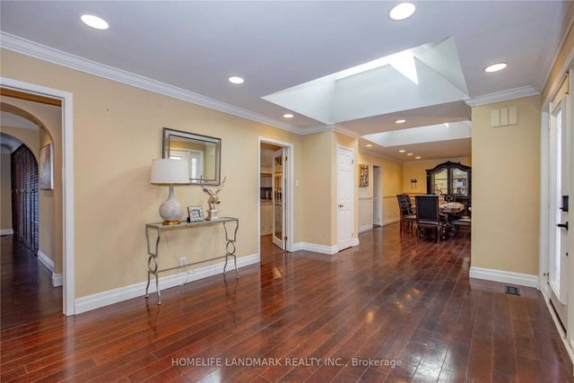 2301 Bennington Gate, Oakville