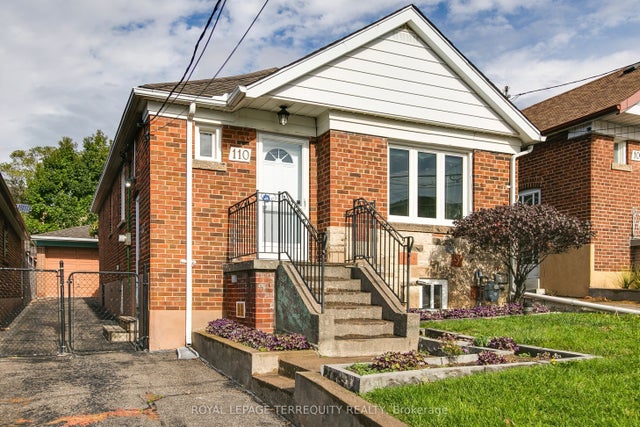 110 Cameron Avenue, Toronto W03