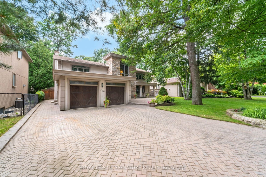 2130 Autumn Breeze Drive N, Mississauga
