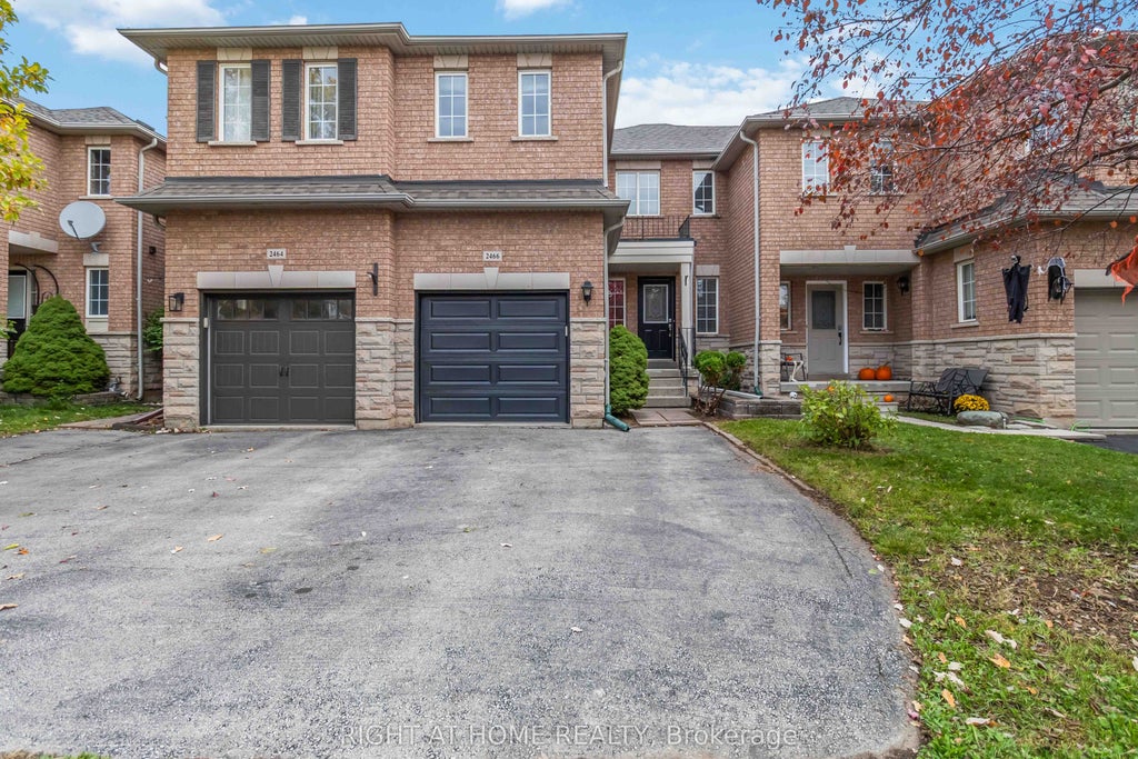 2466 Newcastle Crescent, Oakville