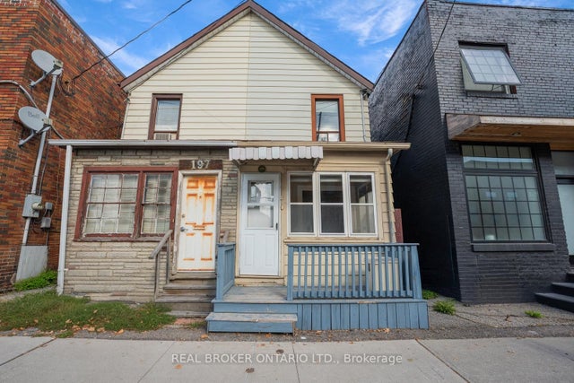 195 Islington Avenue, Toronto W06