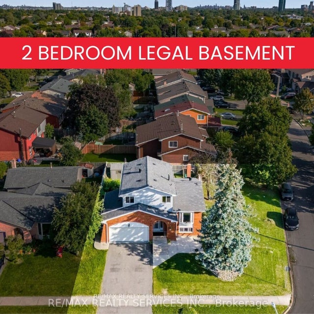 73 Blackthorn Lane, Brampton