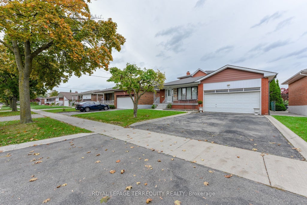 94 Melbert Road, Toronto W08