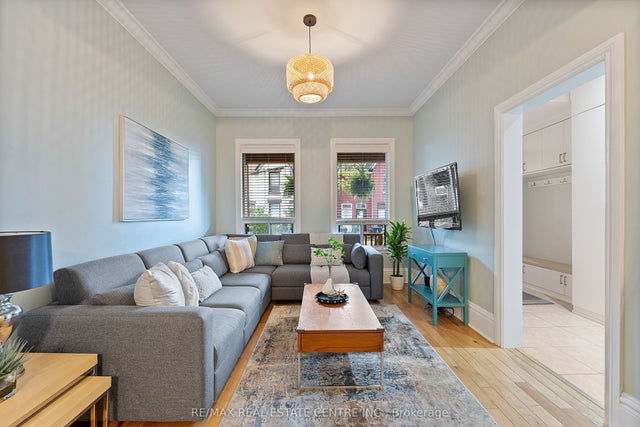 35 Miller Street, Toronto W03