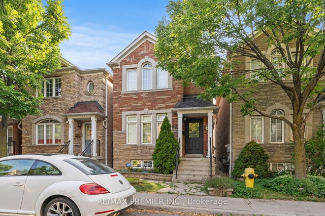 26 Algarve Crescent Basement, Toronto W03