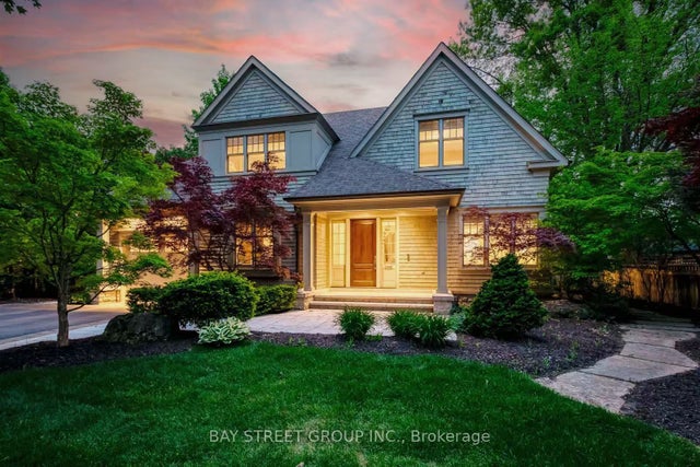 1049 Cedar Grove Boulevard, Oakville