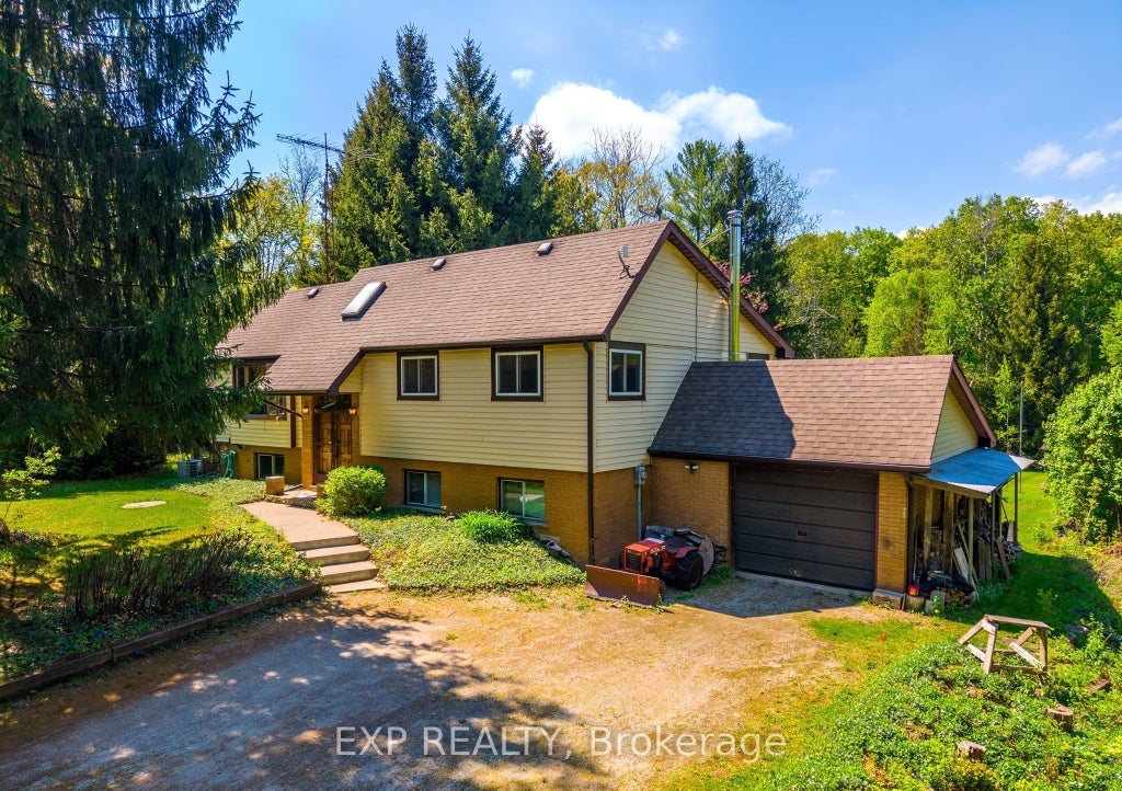 1215 Derry Road, Milton