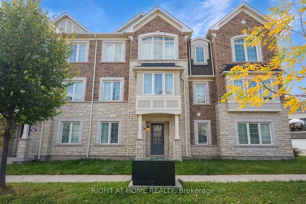 3082 Harbell Gate, Oakville