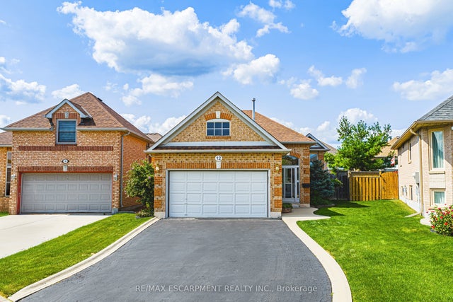 12 Summerfield Crescent, Brampton