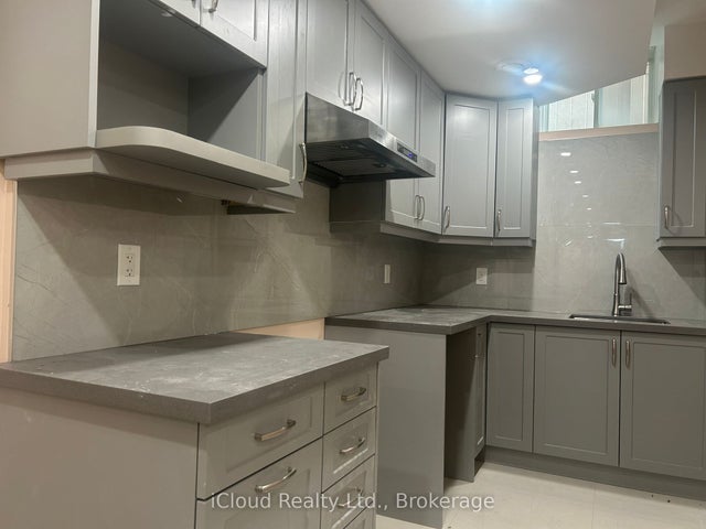 63 Beacon Hill Drive Basement, Brampton