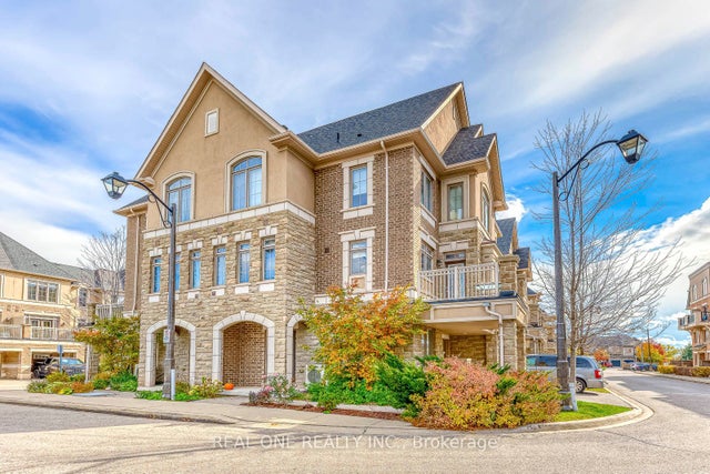 2435 Greenwich Drive 75, Oakville
