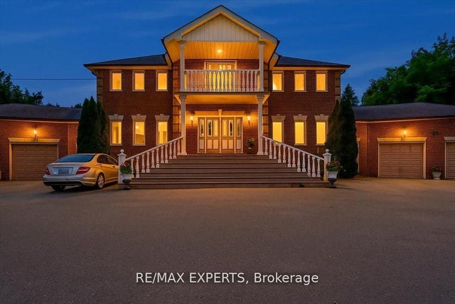 9 Cynthia Crescent, Brampton