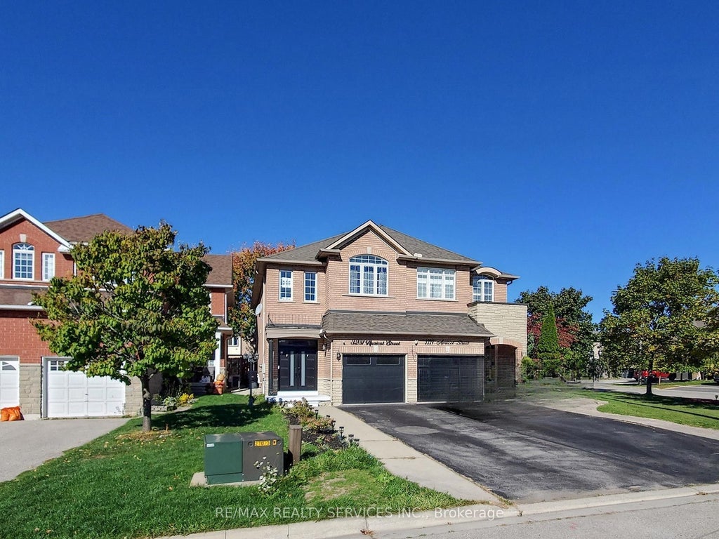 3231 Apricot Street S Main & 2nd Floor, Mississauga