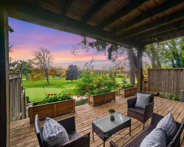 1464 Credit Woodlands Court, Mississauga