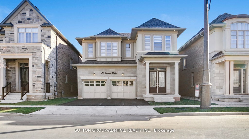 34 Carnegie Drive, Oakville