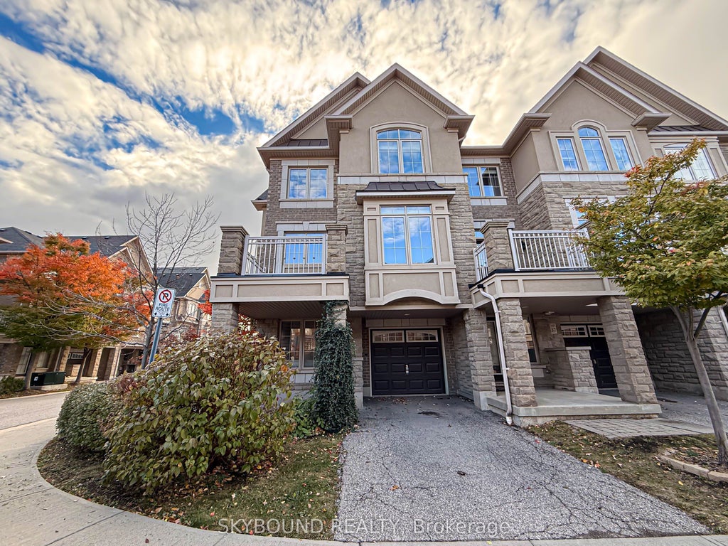 2435 Greenwich Drive 36, Oakville