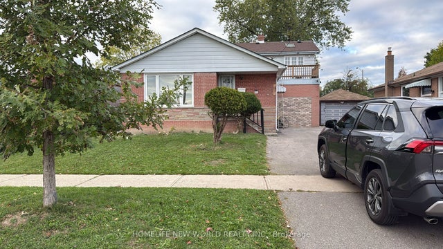81 Taysham Crescent, Toronto W10