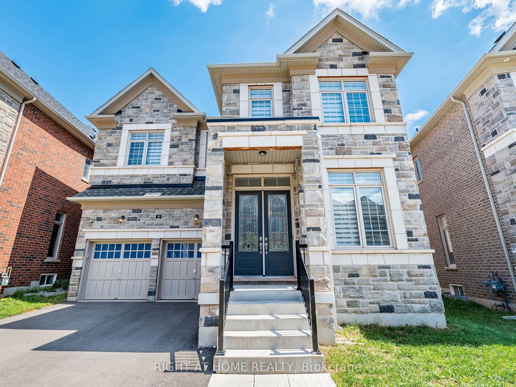 16 Charing Cross Gate, Oakville