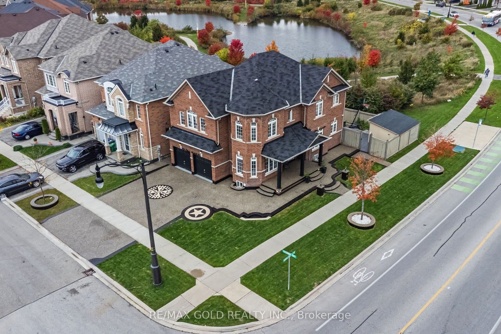 294 Elbern Markell Drive, Brampton