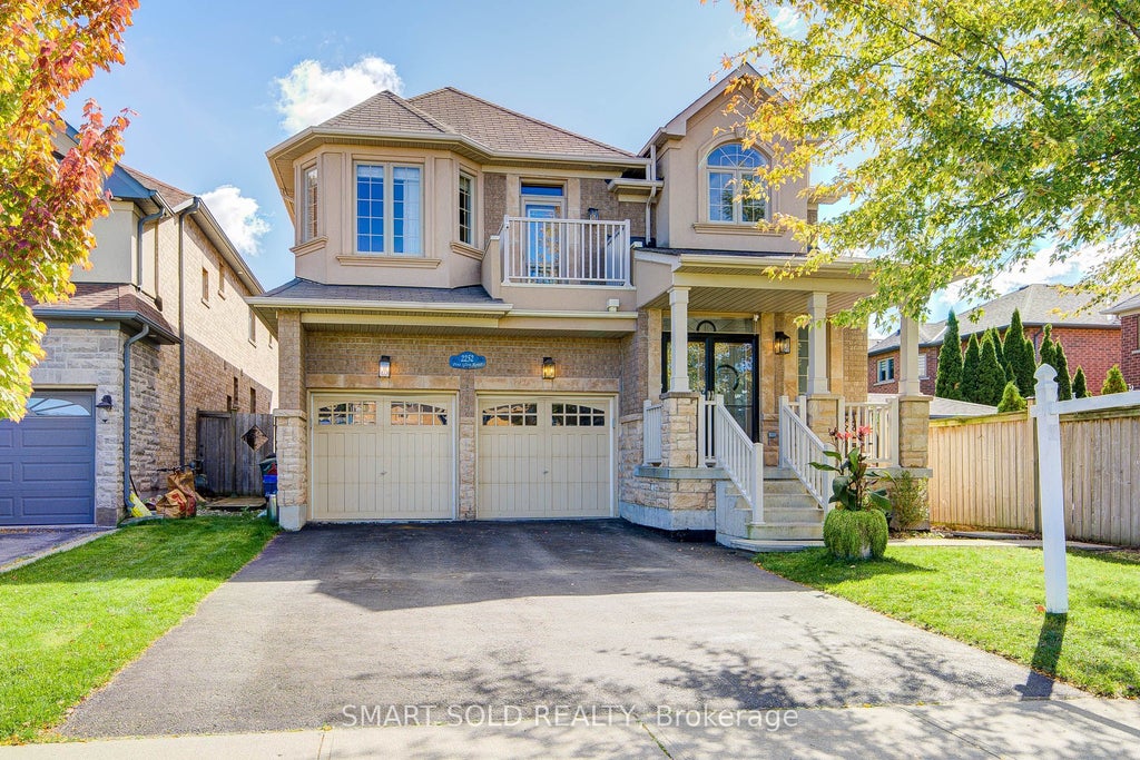2252 Pine Glen Road, Oakville